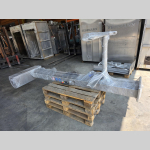 Column lifting device